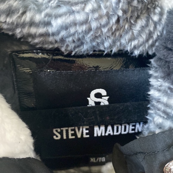 Steve Madden Buffalo Check Teddy Fleece Jacket - Picture 11 of 15
